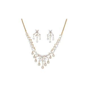 Diamond Drop Necklace Set in Gold