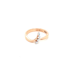 Diamond Curve Gold Ring