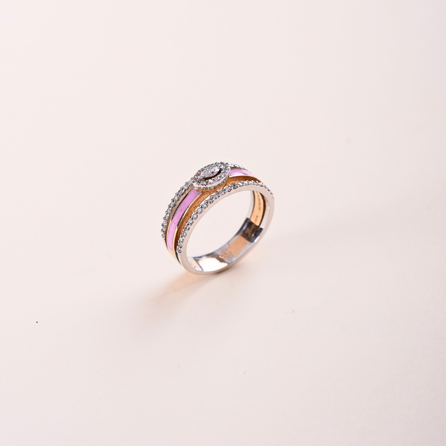 Elegant Dual-Tone Diamond Ring for Women