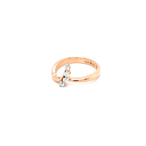 Diamond Curve Gold Ring