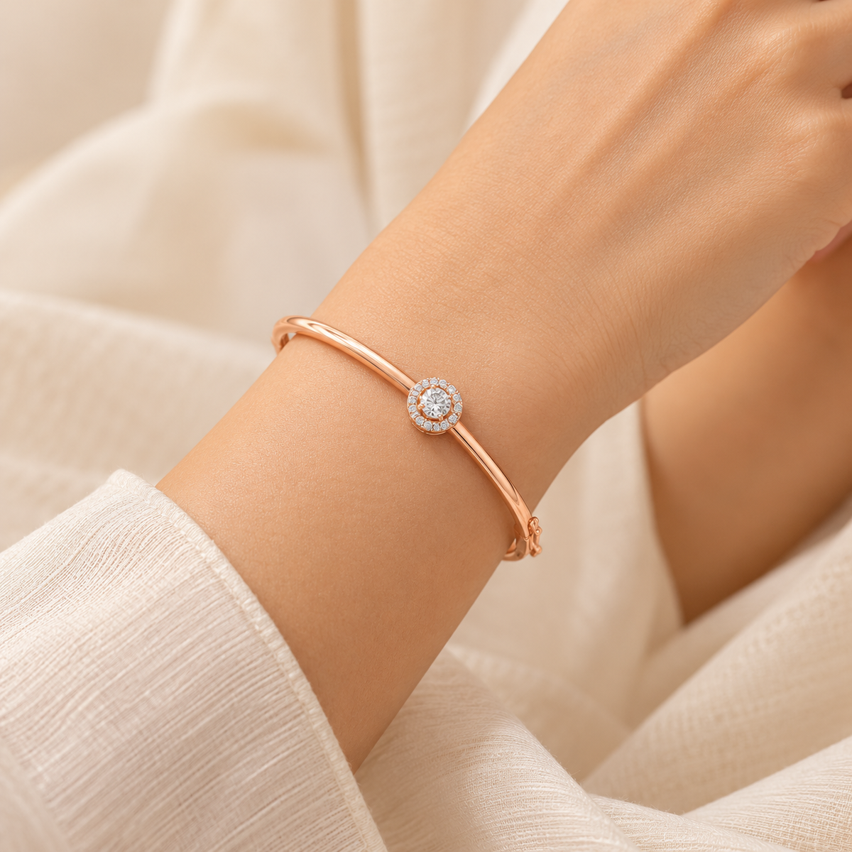 18KT Rose Gold Round Solitaire Halo Diamond Bangle Bracelet