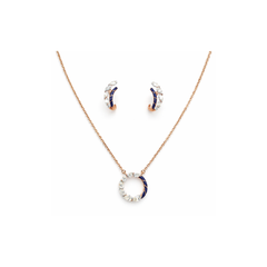 Diamond Pendant & Earring Set in Gold