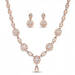 Diamond Floral Necklace Set in Gold