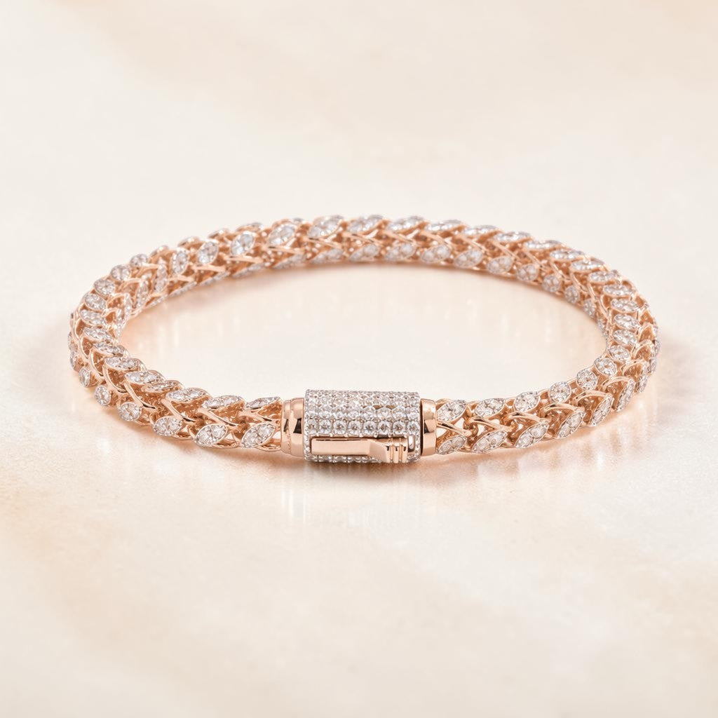 Designer Diamond Link Bracelet in 18K Gold