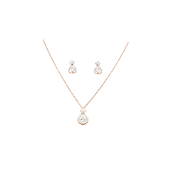 Soft Sparkle Diamond Necklace Set in Gold