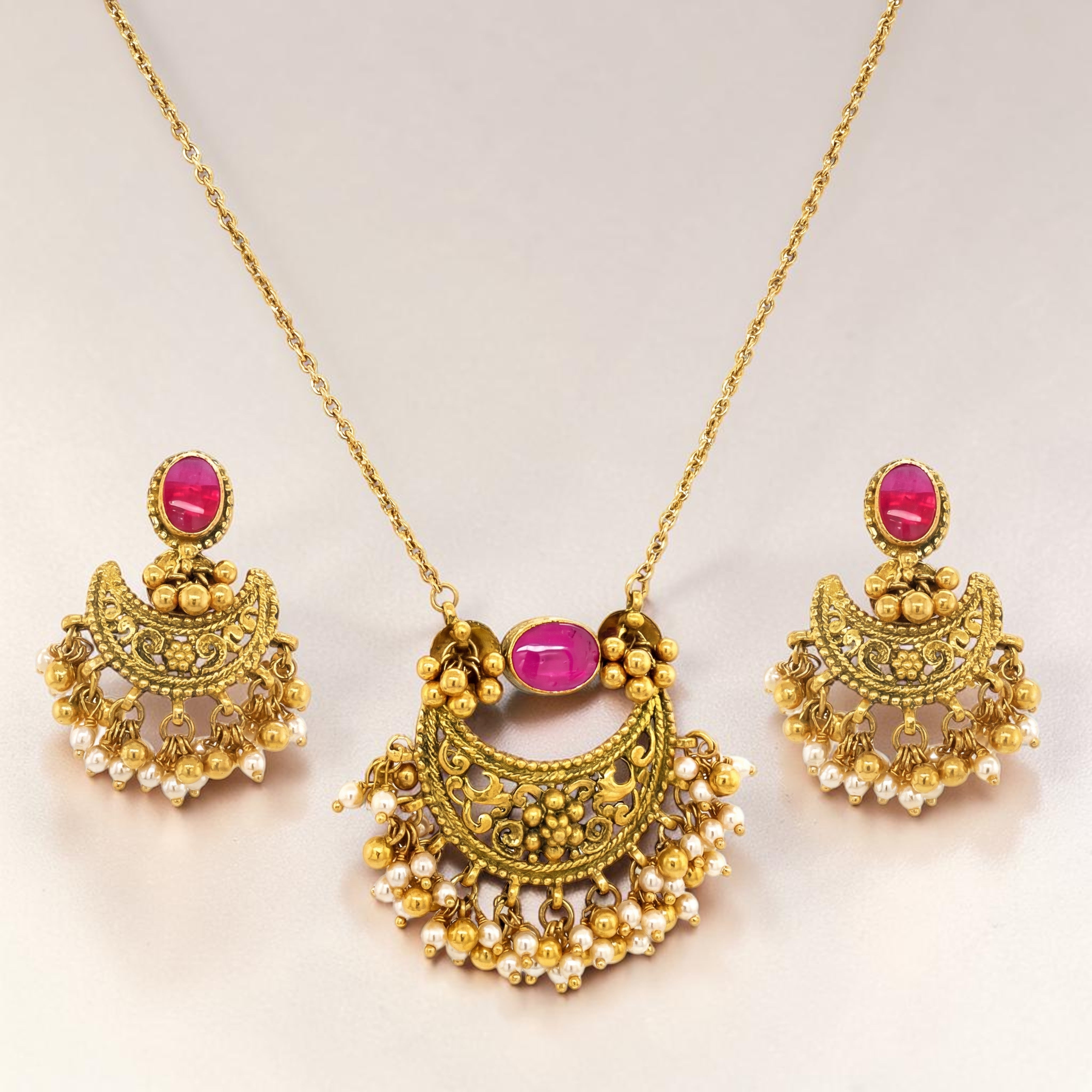 Antique Gold  Necklace Set with Pink Stone