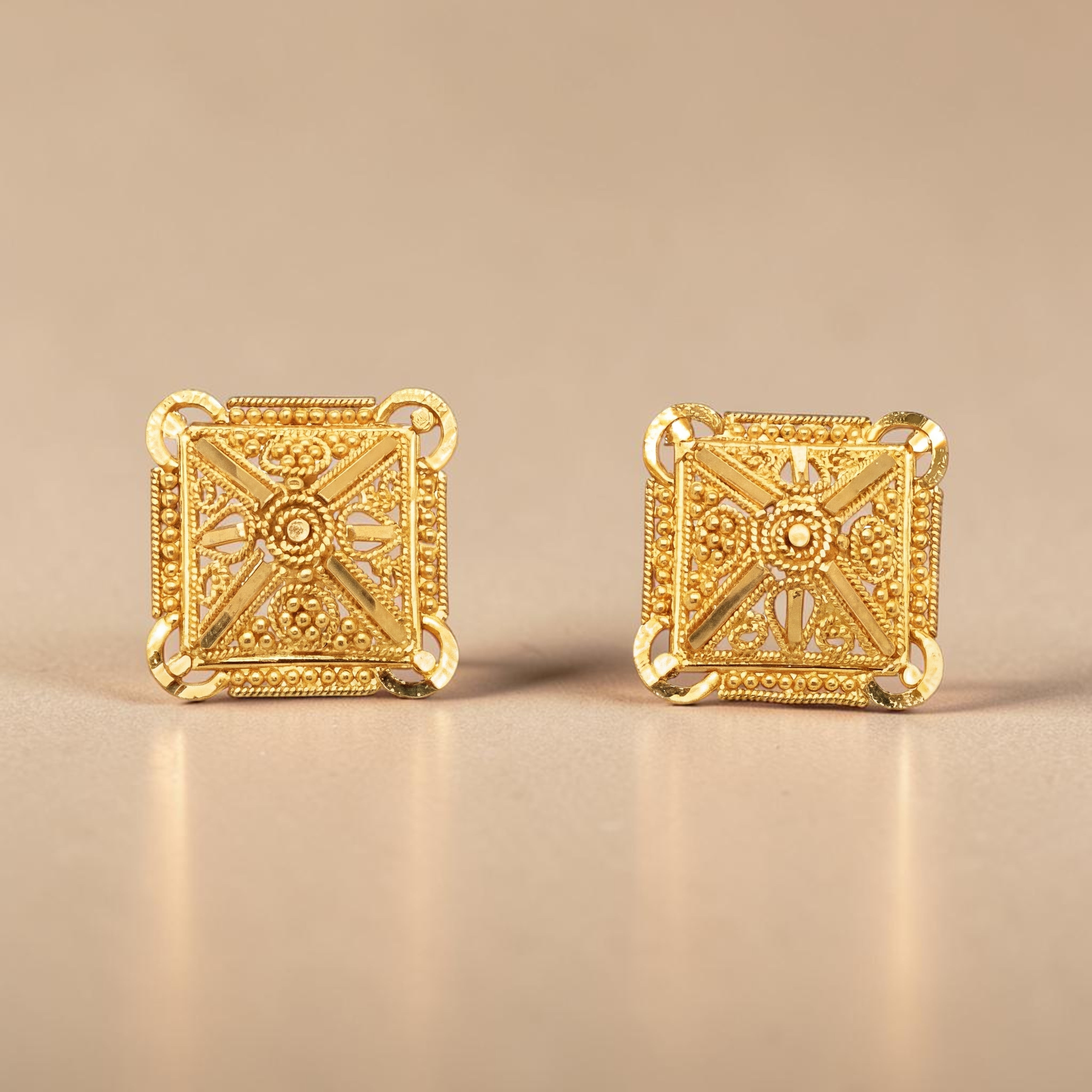 22KT Gold Antique Square Stud Earrings