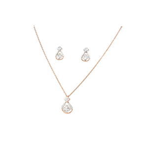 Soft Sparkle Diamond Necklace Set in Gold