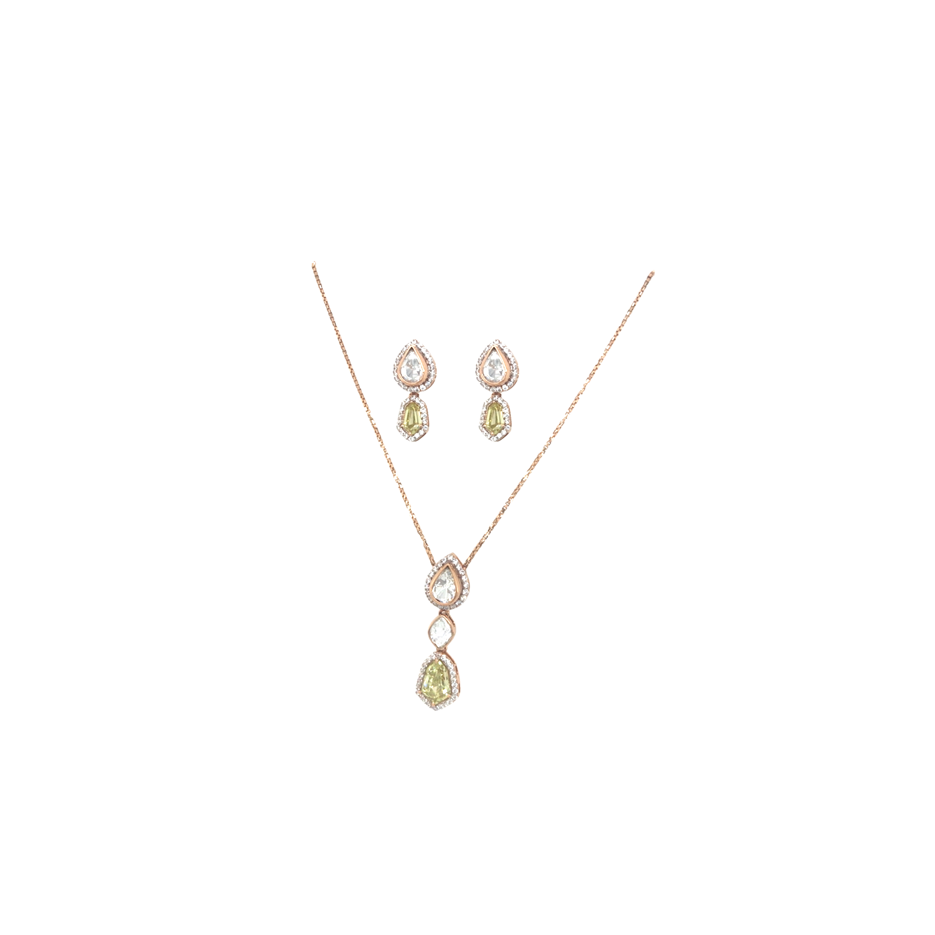 18KT Gold Drop Diamond Pendant Set