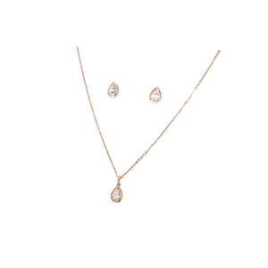 Light Drop Diamond Necklace Set in Gold