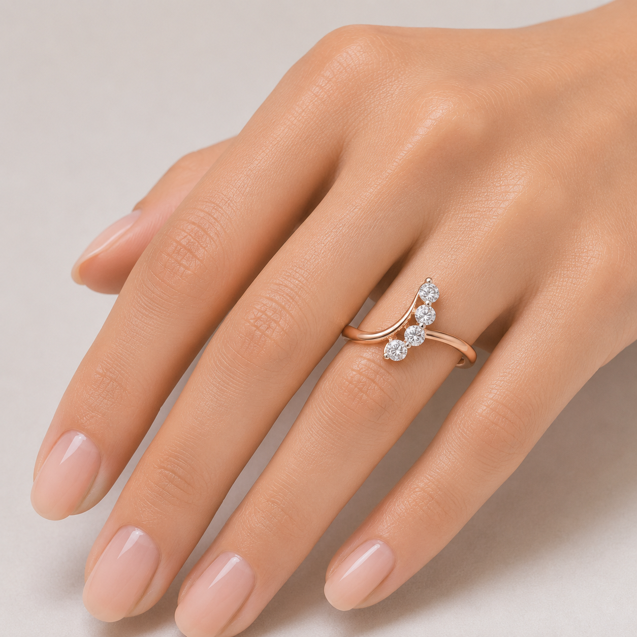 Diamond Curve Gold Ring