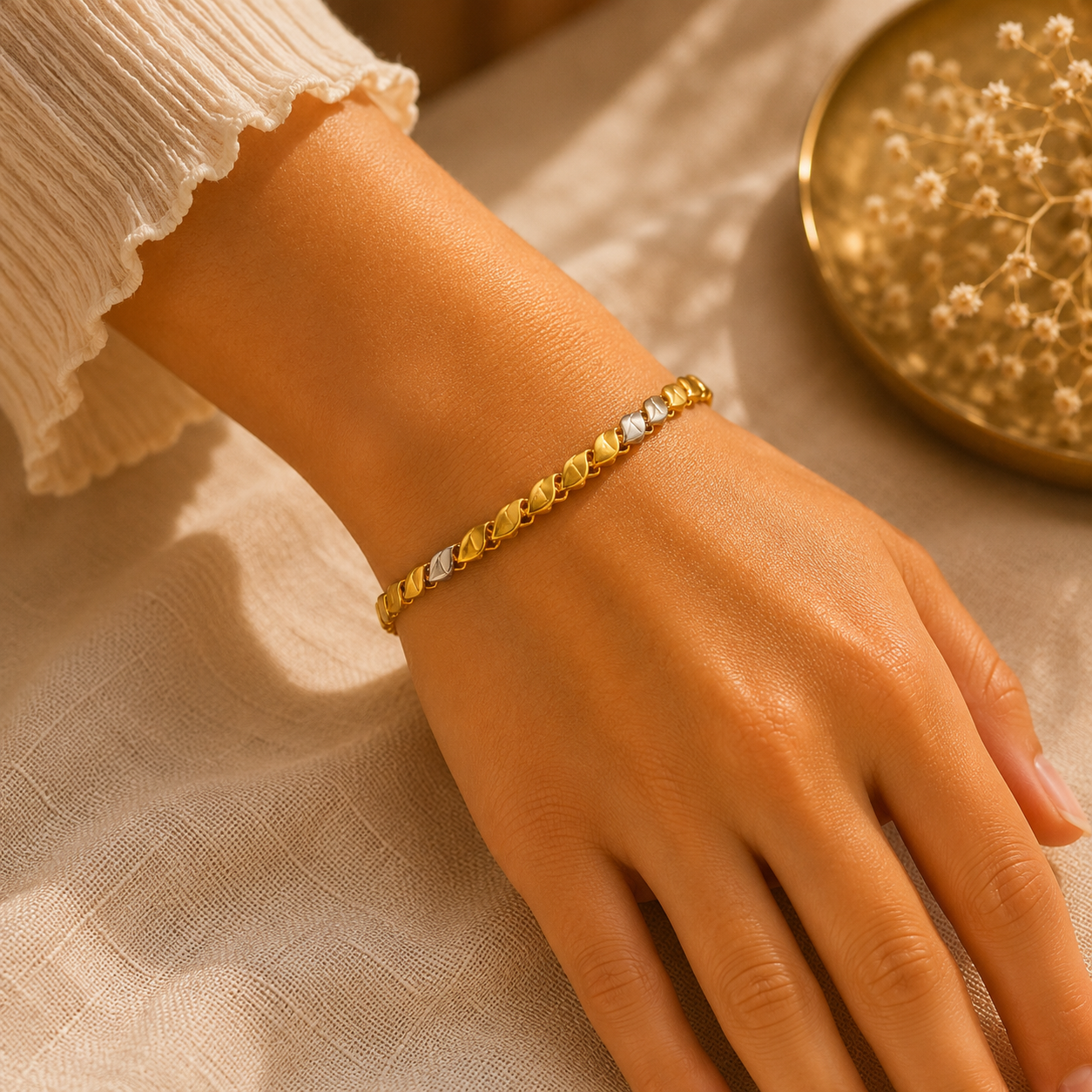 Minimal Gold Bracelet | Elegant Everyday Jewellery