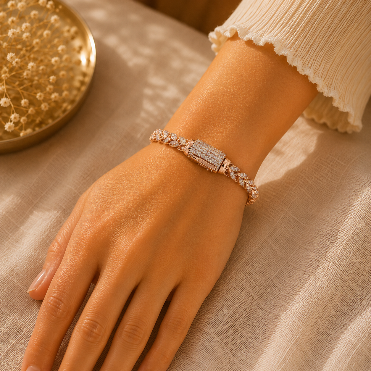 Designer Diamond Link Bracelet in 18K Gold