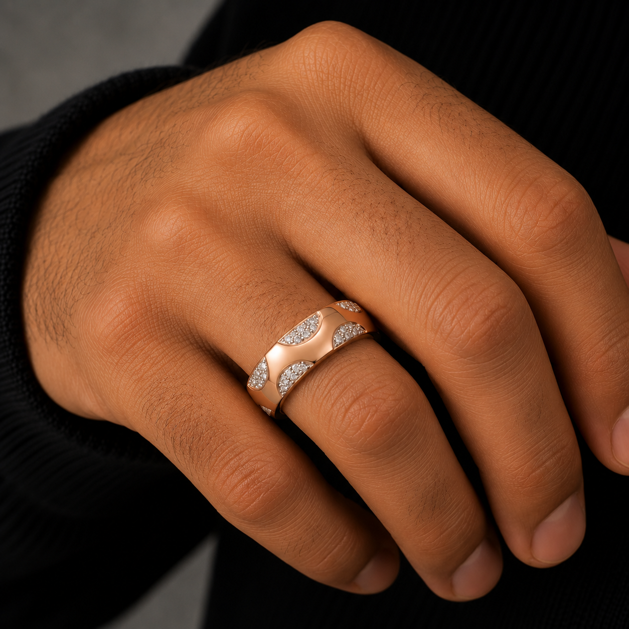 Diamond Pattern Gold Band Ring