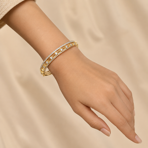 18KT Yellow Gold Diamond Designer Bracelet