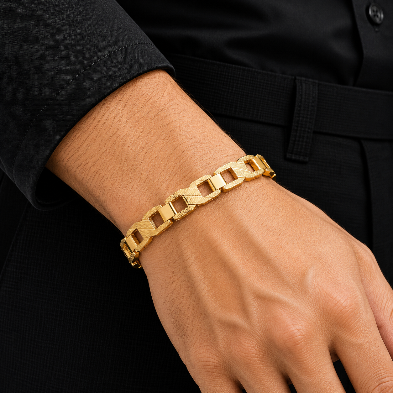Structured Gold Link Bracelet | Modern Statement Jewellery