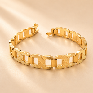 Structured Gold Link Bracelet | Modern Statement Jewellery