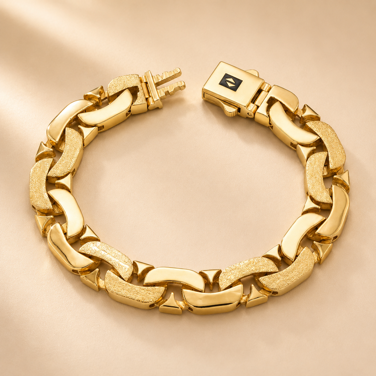 Sculpted Gold Link Bracelet | Bold Statement Jewellery