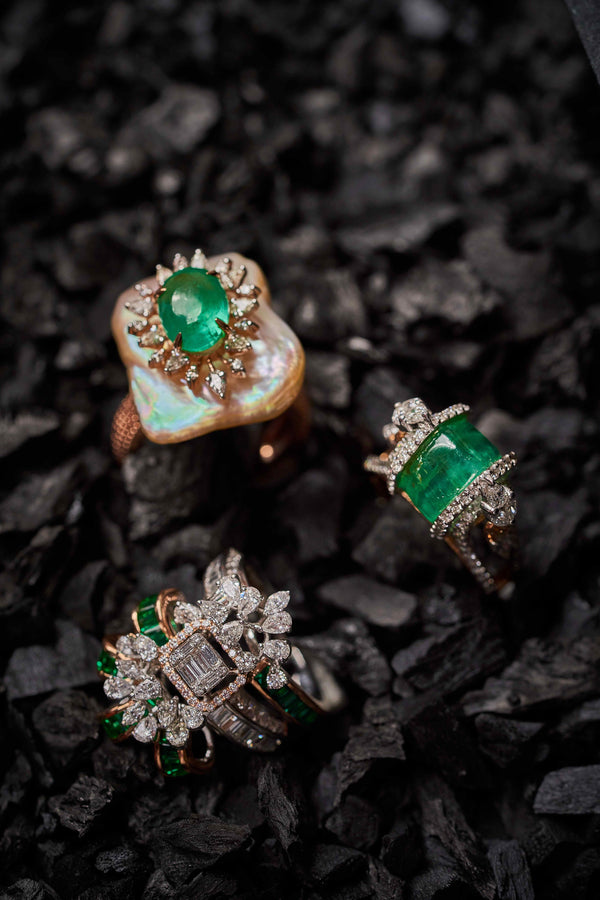 Prakrutik Emerald Radiance Diamond Rings