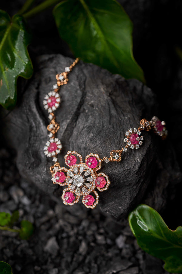 Prakrutik  Diamond Pendant