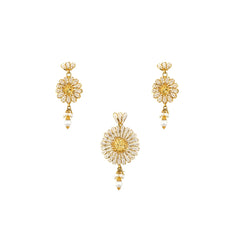 22K Gold Pearl Beaded Floral Pendant Set