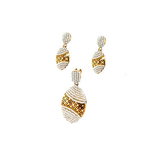 22K Gold Pearl Beaded Oval Pendant Set