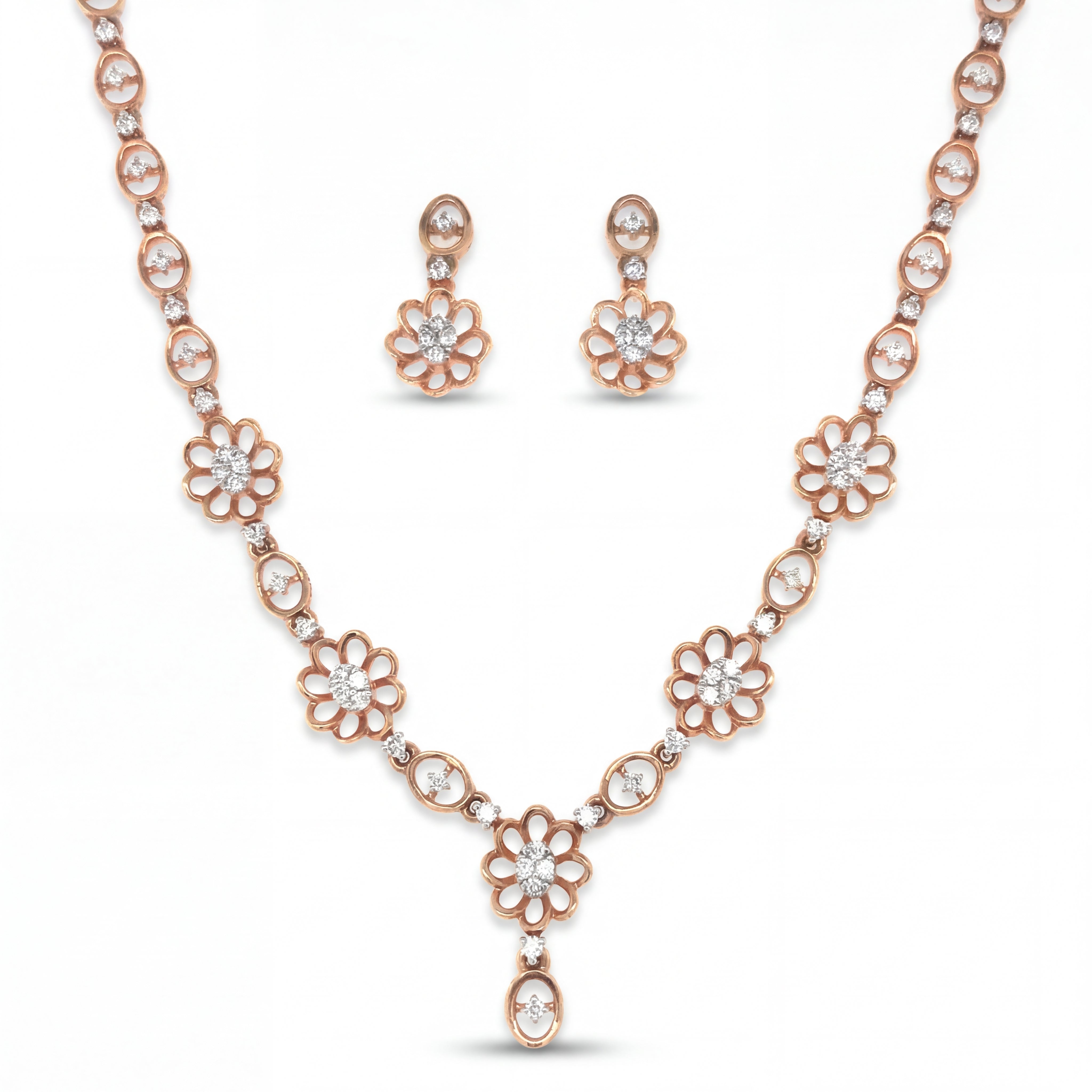 Diamond Floral Necklace Set in Gold