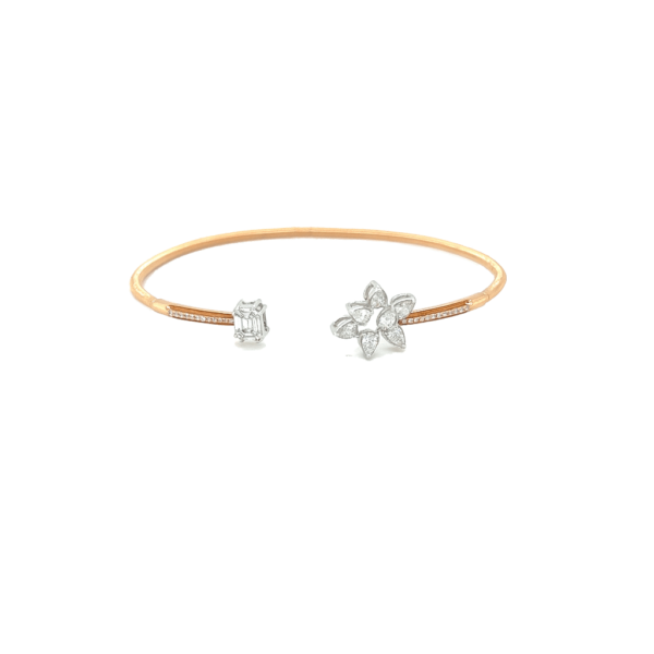 18KT Gold Floral Loop Diamond Bracelet| Pachchigar Jewellers