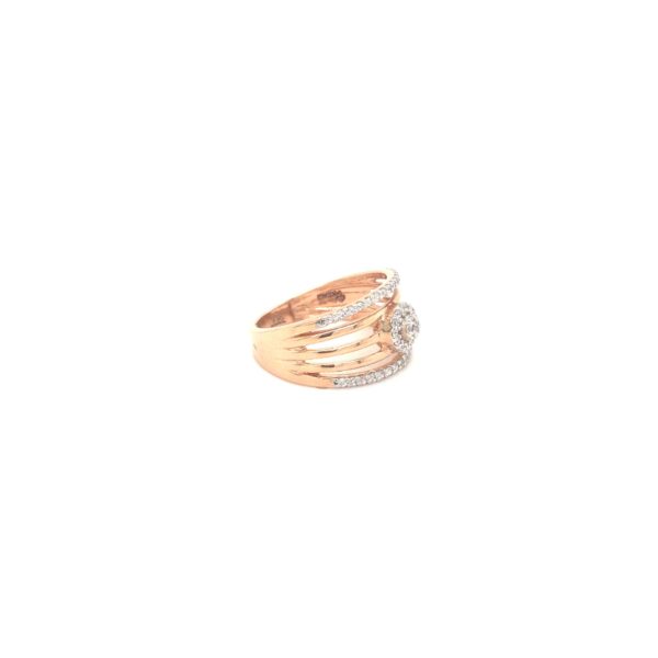 18kt Gold Ladies Ring in Round Diamond Channel Setting
