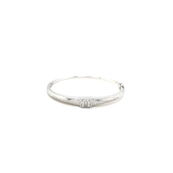 18KT White Gold Real Diamond Bracelet|Pachchigar Jewellers