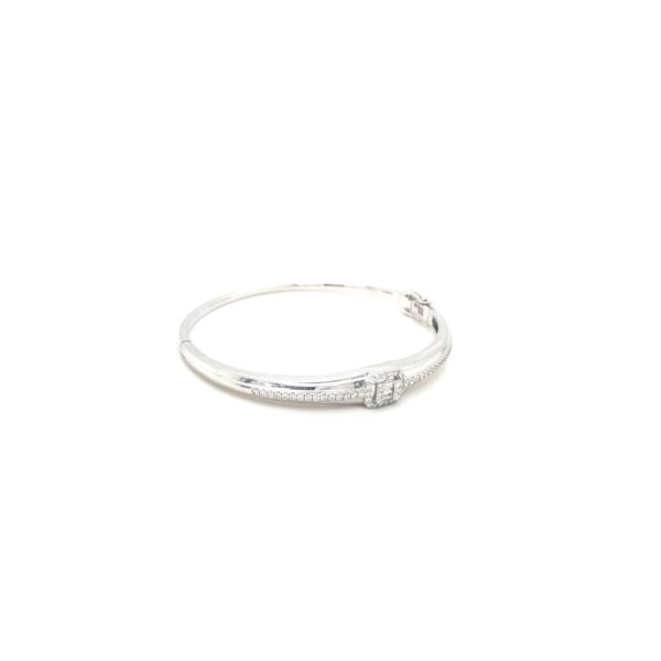 18KT White Gold Real Diamond Bracelet|Pachchigar Jewellers