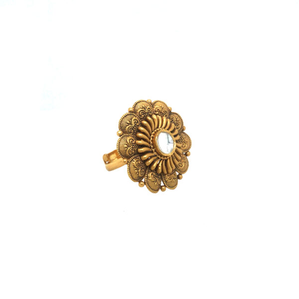 22KT Antique Gold Kundan Studded Ring  |Pachchigar Jewellers