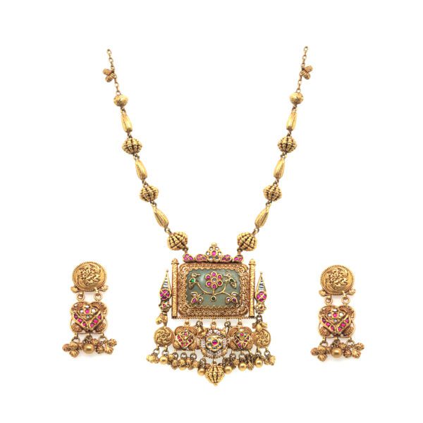 Traditional Intricate Antique Gold PendantSet|Pachchigar Jeweller