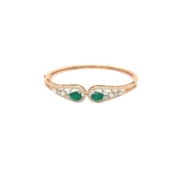 18KT Elegant Diamond Emerald Bracelet |Pachchigar Jewellers