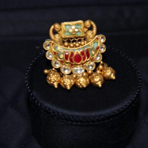 22KT Gold Royal Kundan Traditional Ring|Pachchigar Jewellers