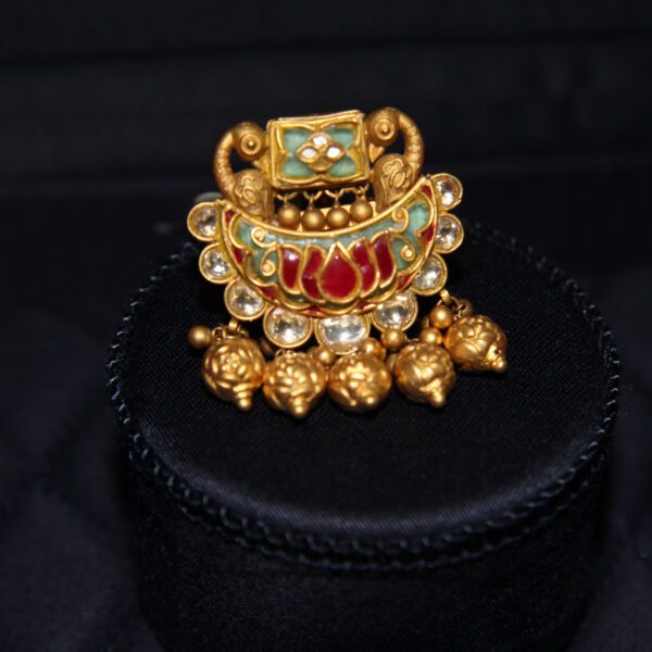 22KT Gold Royal Kundan Traditional Ring|Pachchigar Jewellers