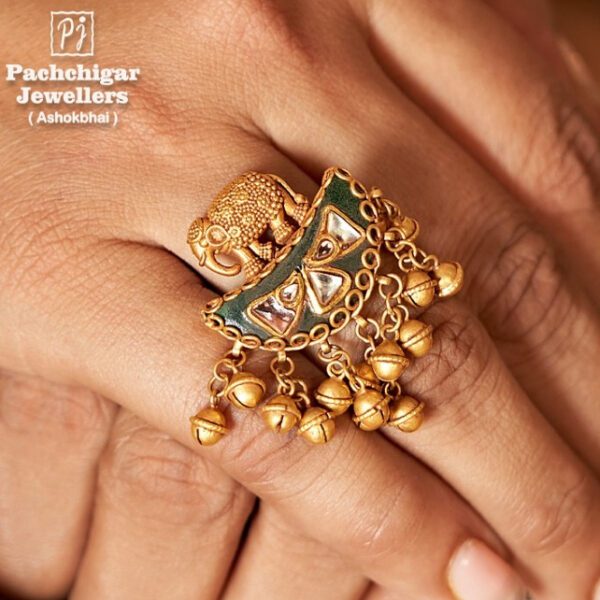 22KT Gold Elephant Motif Heritage Ring|Pachchigar Jewellers