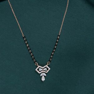 Elegant 18K Mangalsutra in Diamond - A Fusion of Tradition And Style