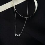 Glamorous pendant set with sparkling Earring for daily glam
