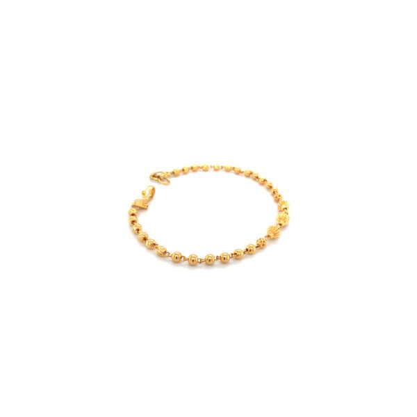 Minimalist 22Kt Gold Bracelet for Women – Everyday Elegance