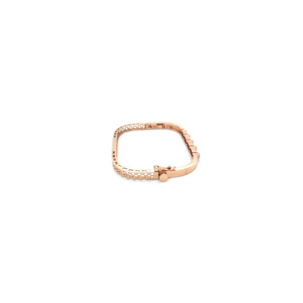 Elegant 18Kt Gold Bracelet – Perfect Gift for Her