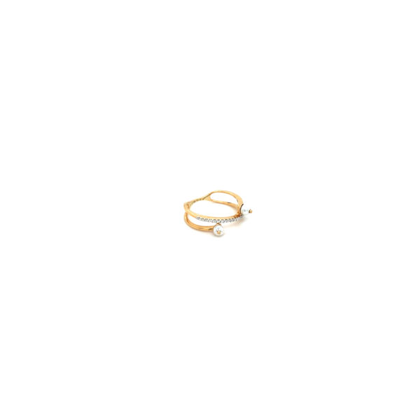 18KT Yellow Gold Diamond Ring Perfect for special Occassions