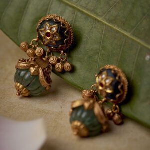22K Antique Gold Beaded Necklace Set with Heritage Design