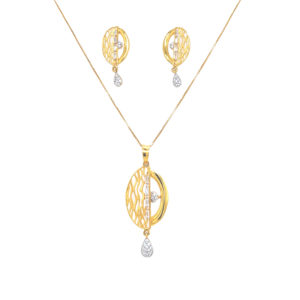 22KT Traditional Paisley Gold Pendant And Earrings Set