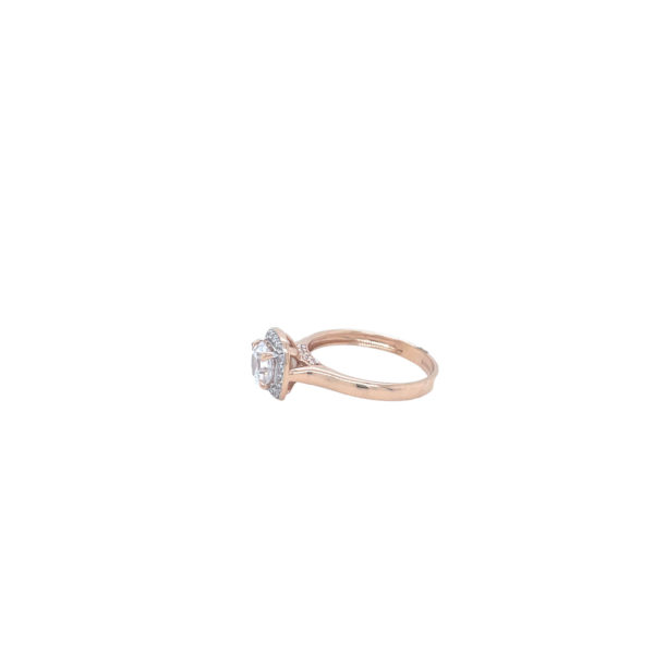 18K Rose Gold Elegant Design Finger Ring