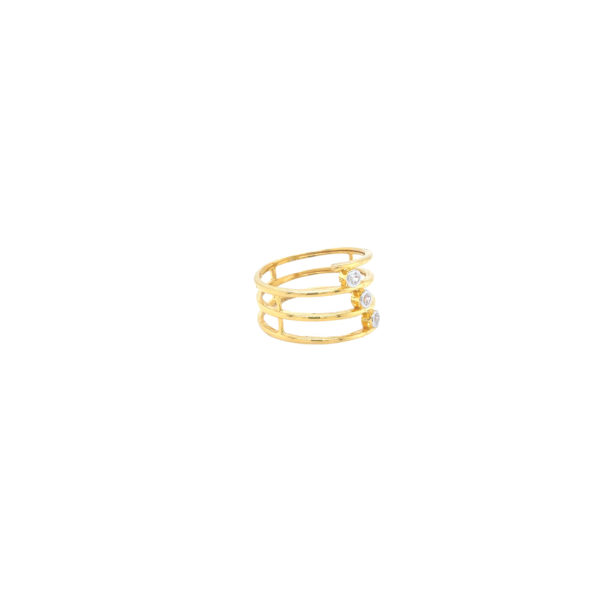 22K Yellow Gold Spiral Ring with American Diamond