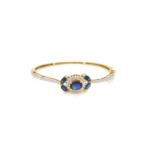 18KT Yellow Gold Real MoonStone Diamond Bracelet | Pachchigar Jewellers