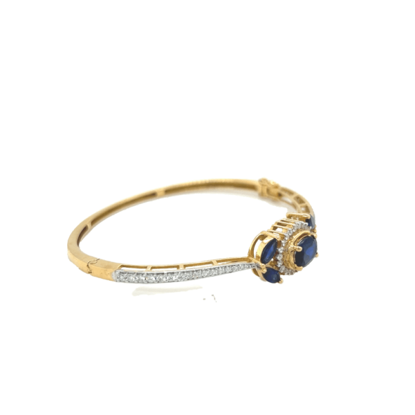 18KT Yellow Gold Real MoonStone Diamond Bracelet | Pachchigar Jewellers