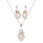 18KT Shimmery diamond pendent set