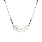 18KT elegant Diamond Pendant Set